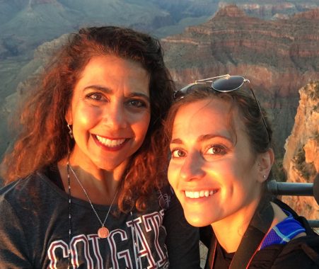 Corinne Wickel ’84 and her daughter, Lauren, at the Grand Canyon.